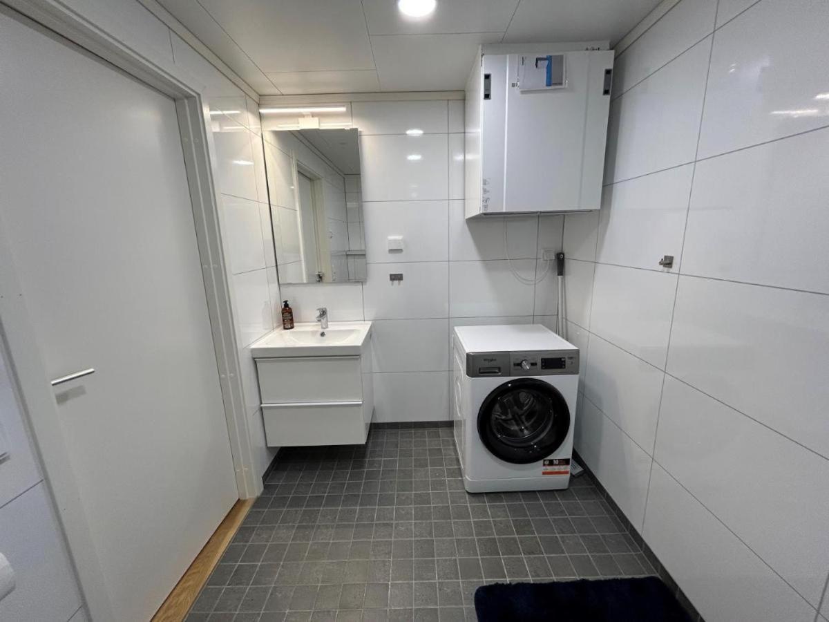 Lofoten Studio Apartment, Vestermyrveien 11 Svolvær Kültér fotó