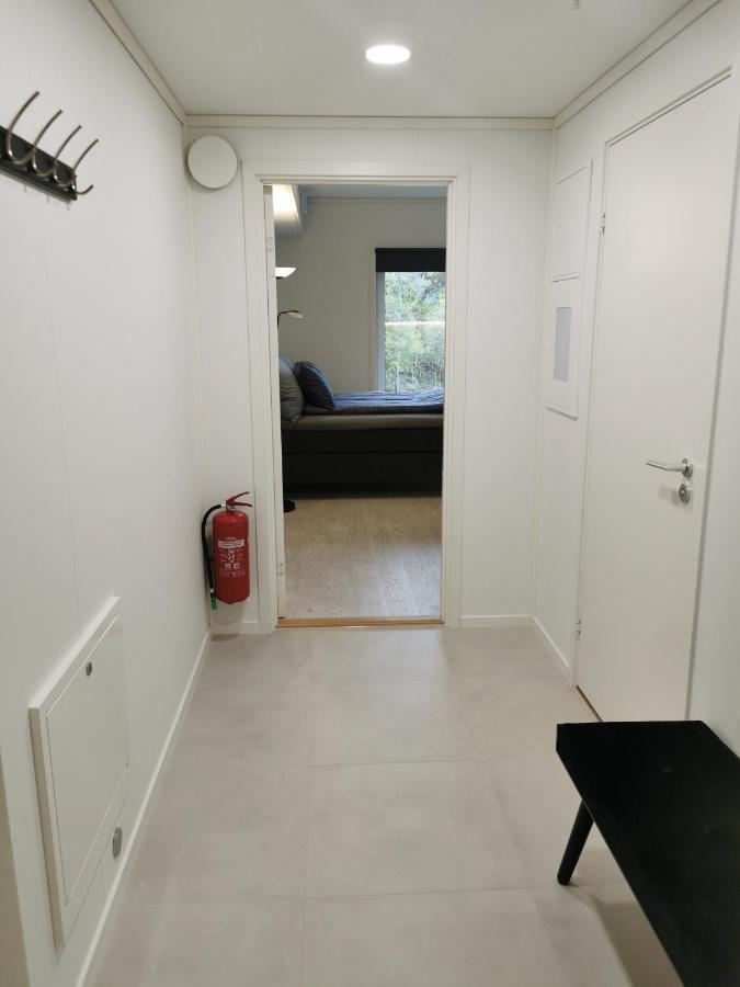 Lofoten Studio Apartment, Vestermyrveien 11 Svolvær Kültér fotó
